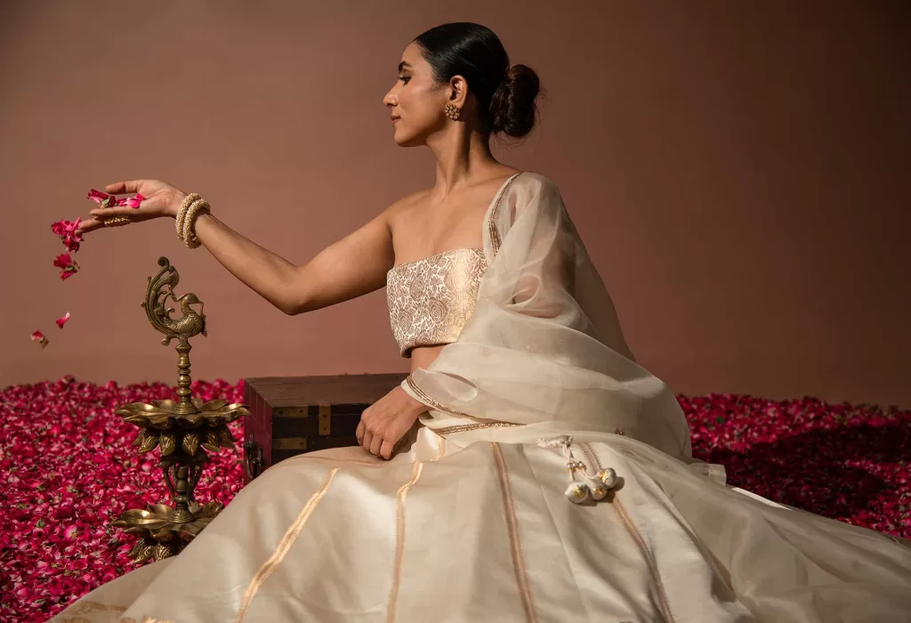 Visit JDS Banaras – The Most Trusted Lehenga Shop in Varanasi